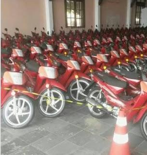 Mais um município entrega motos para os ACS: